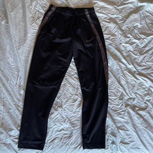 Black Nike Workout Pants
